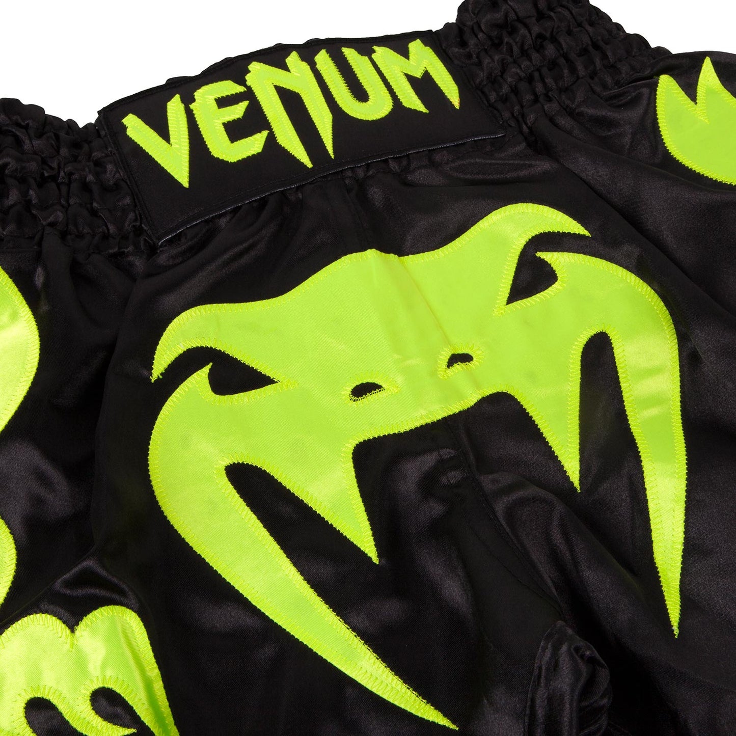Short de boxe thaï Venum Bangkok Inferno - Noir/Jaune