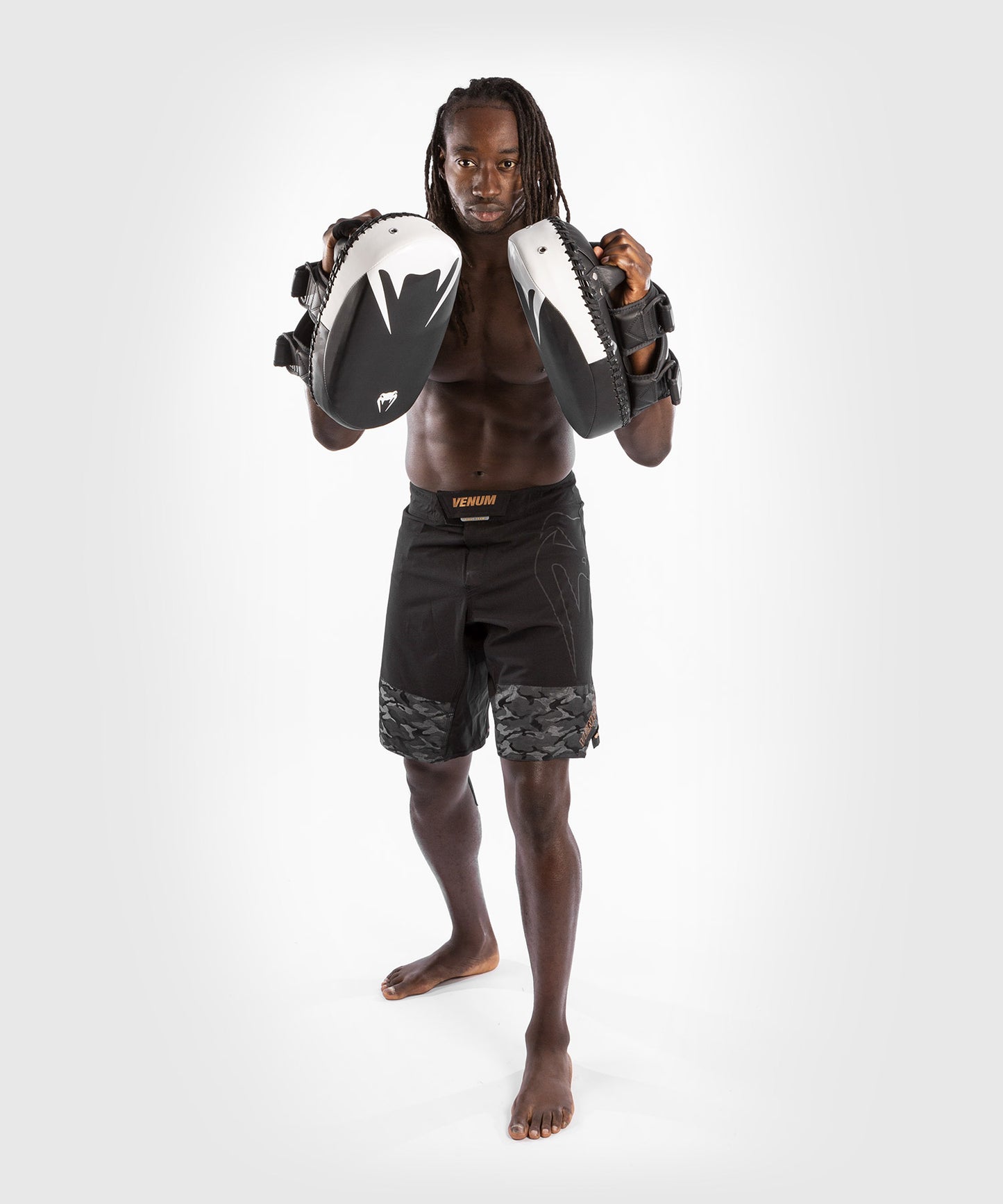 Venum Light Kick Pads - Negro/Blanco
