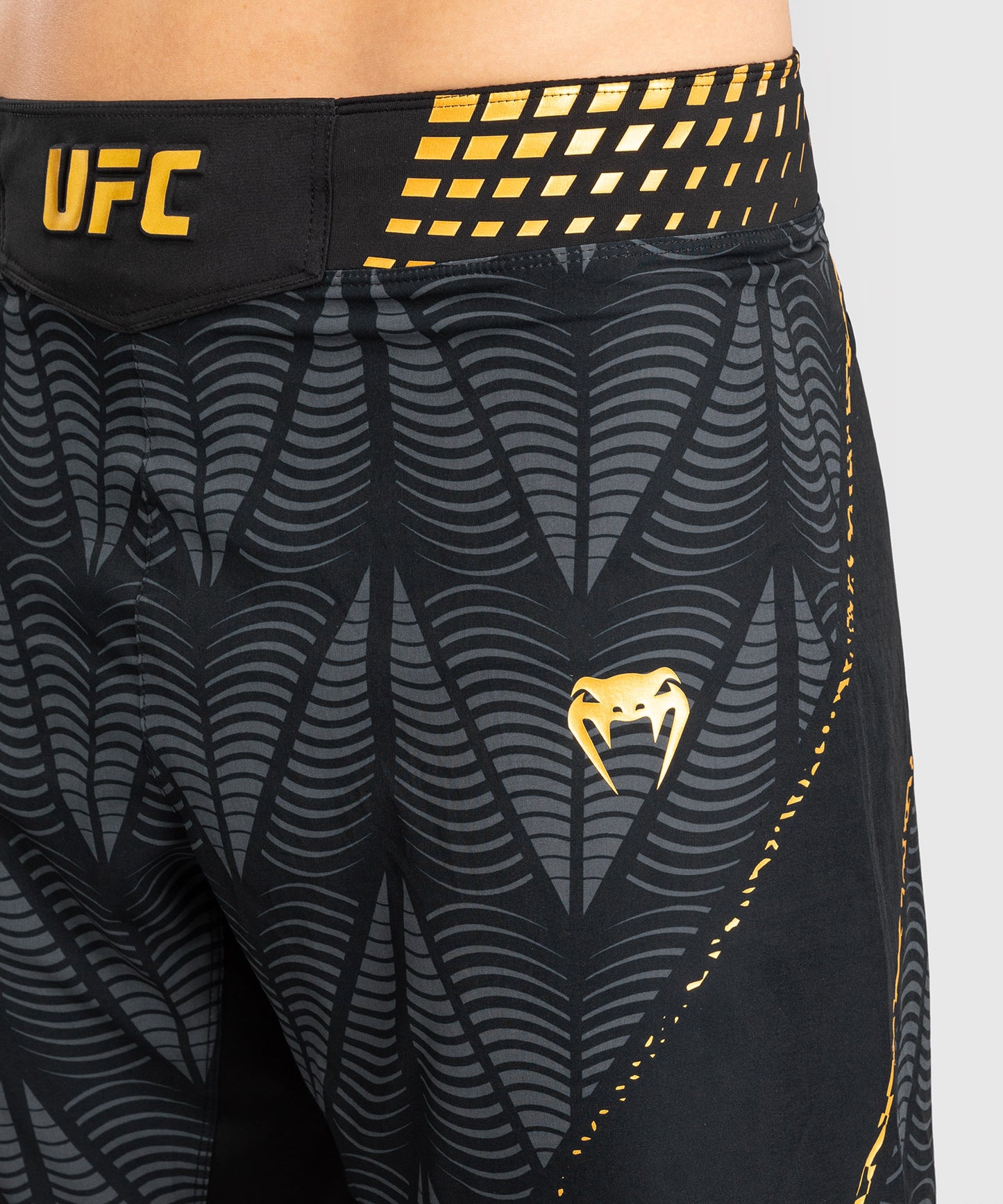 Short de combat coupe longue Homme UFC Zenith by Venum Authentic Fight Night - Champion