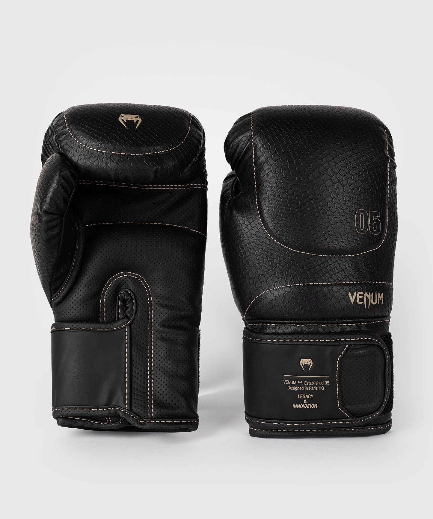 Venum Impact Evo Scales Boxhandschuhe – Schwarz