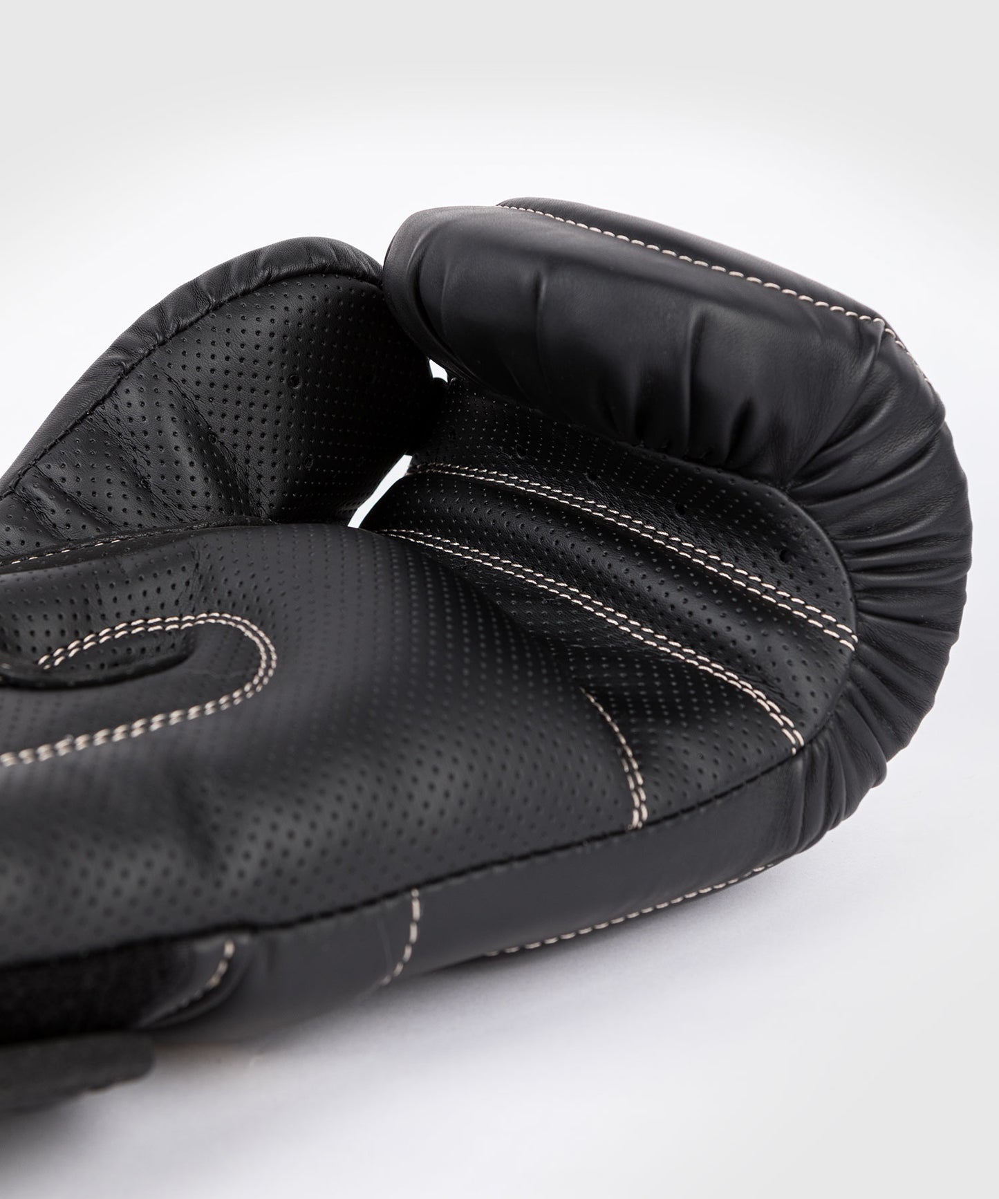 Venum Impact Evo Guantes de boxeo - Negro