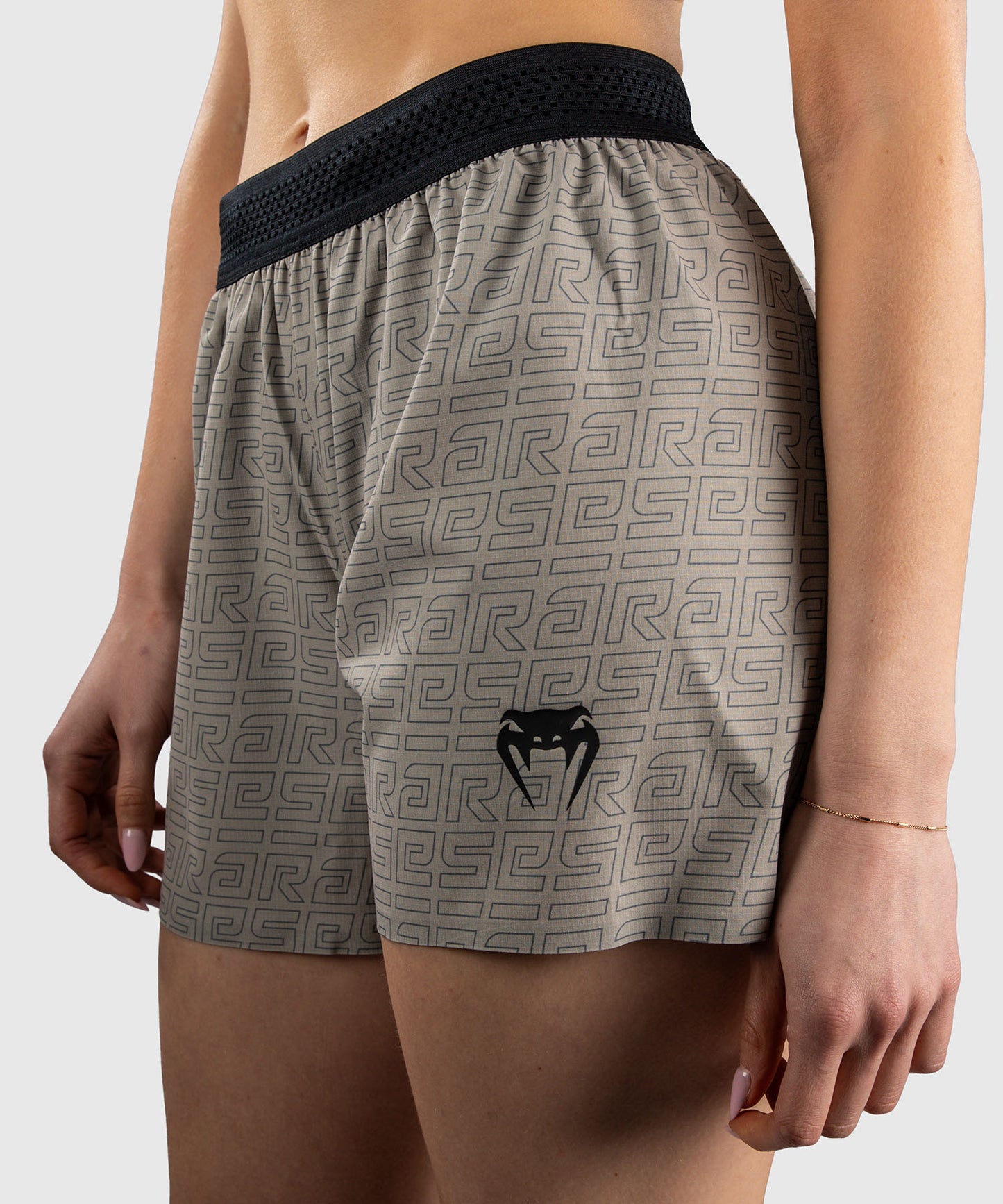Venum x Ares 2.0 Fightshorts für Damen – Sand