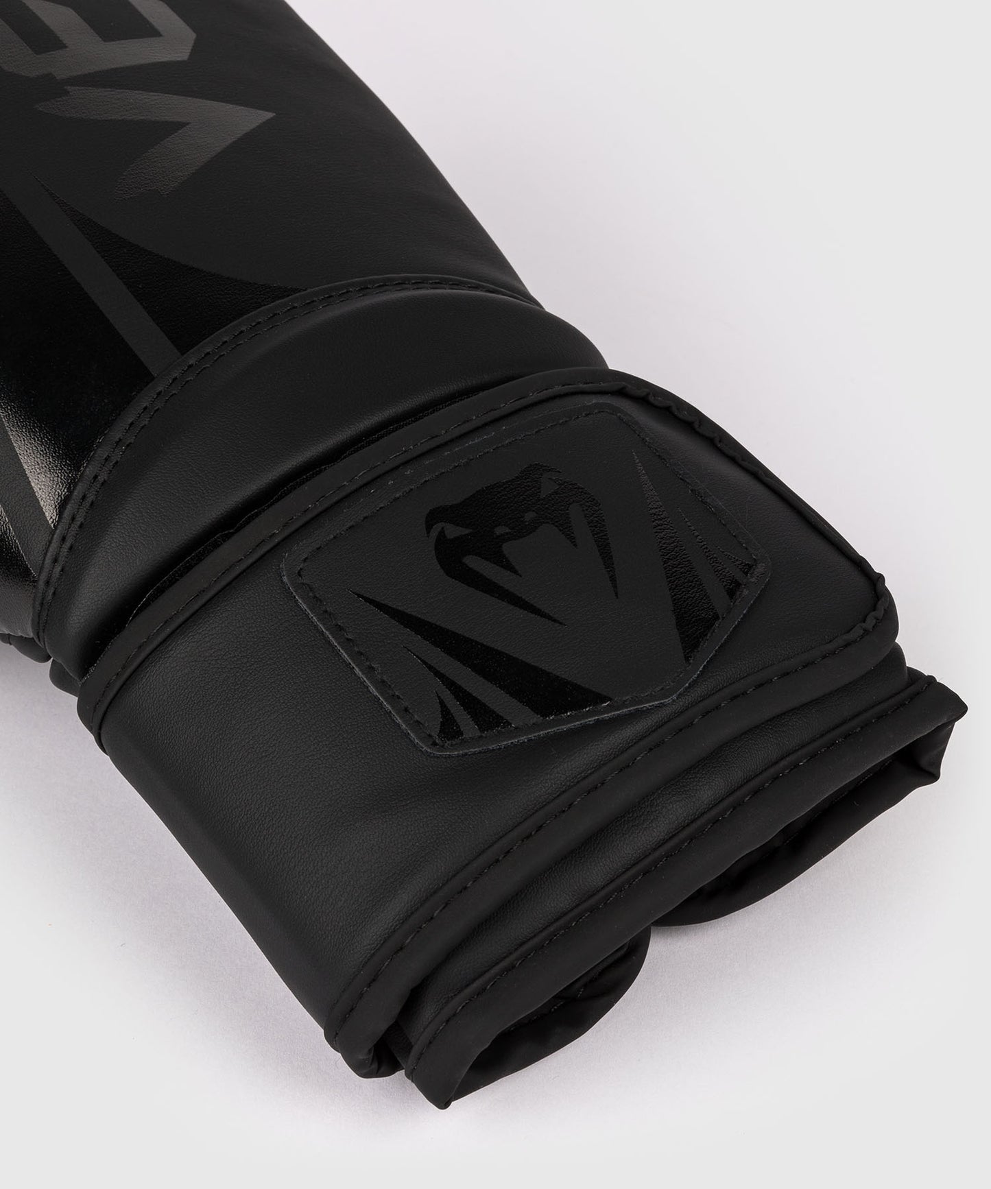 Venum Challenger 2.5 Boxhandschuhe – Schwarz/Schwarz