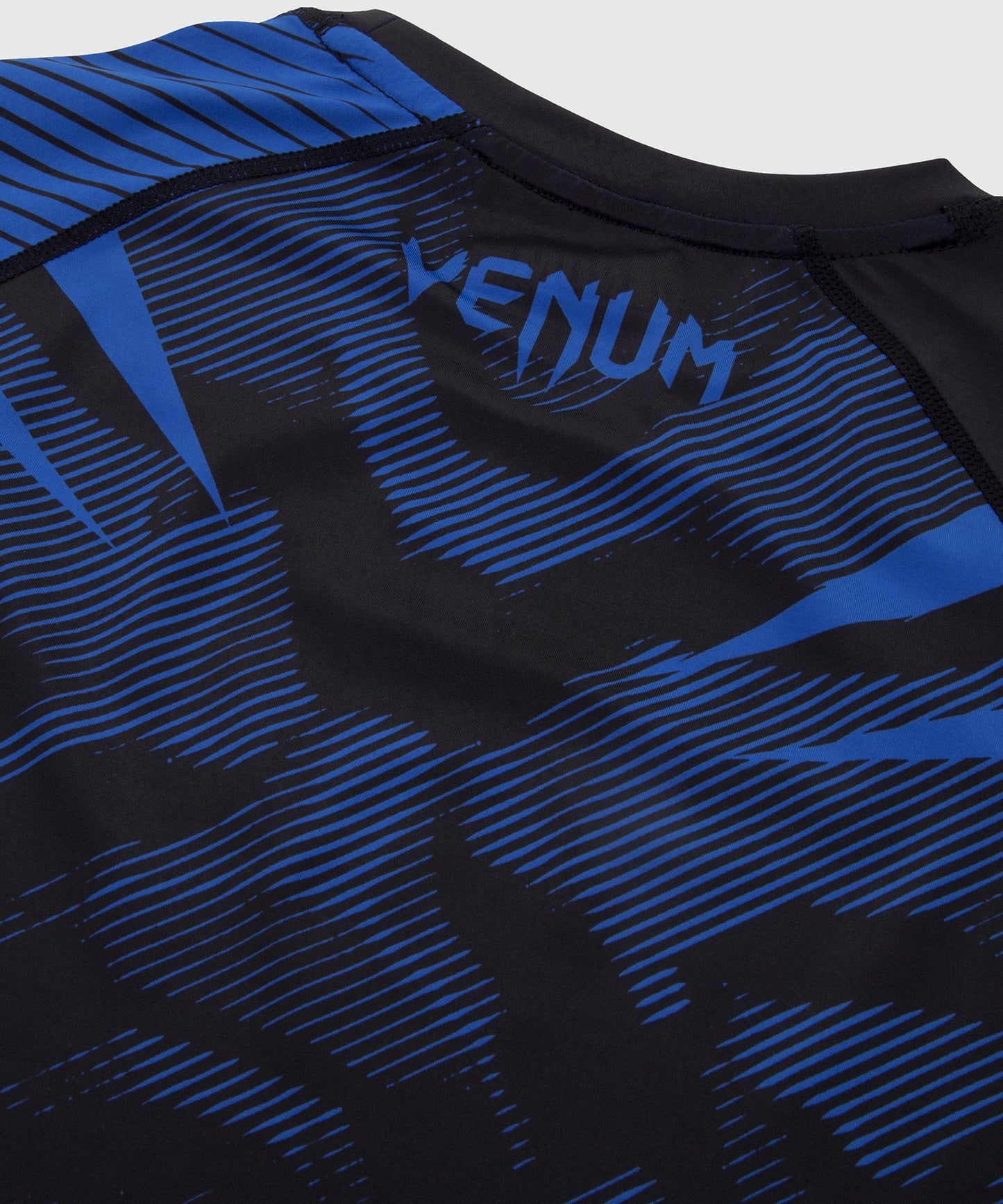 Venum NoGi 2.0 Rashguard - Kurzarm IBJJF approved - Schwarz/Blau
