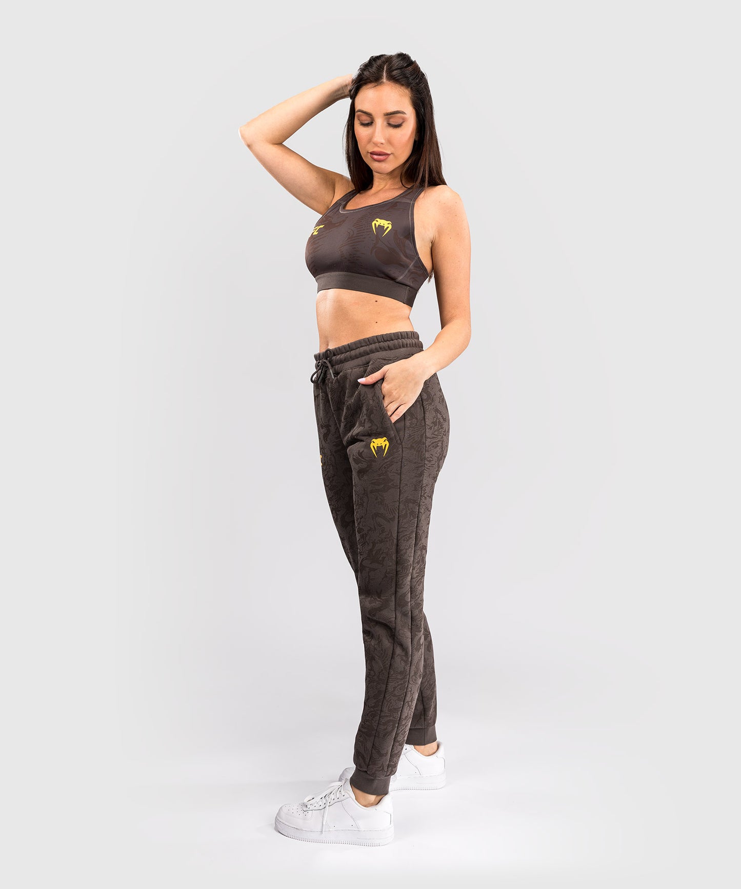 UFC Fusion by Venum Fight Week Damen Baumwollhose - Erdiges Braun