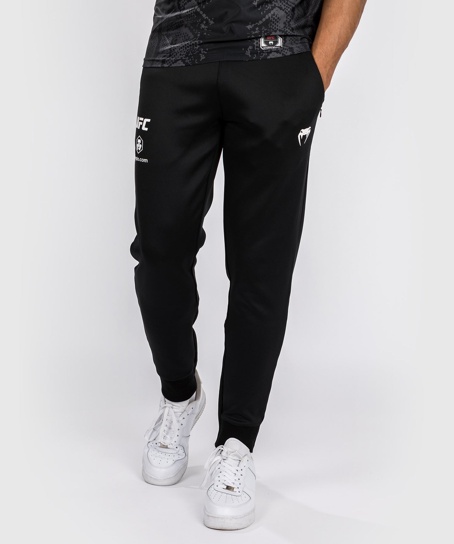 UFC Adrenaline by Venum Authentic Fight Night Herren Walkout Hose - Schwarz