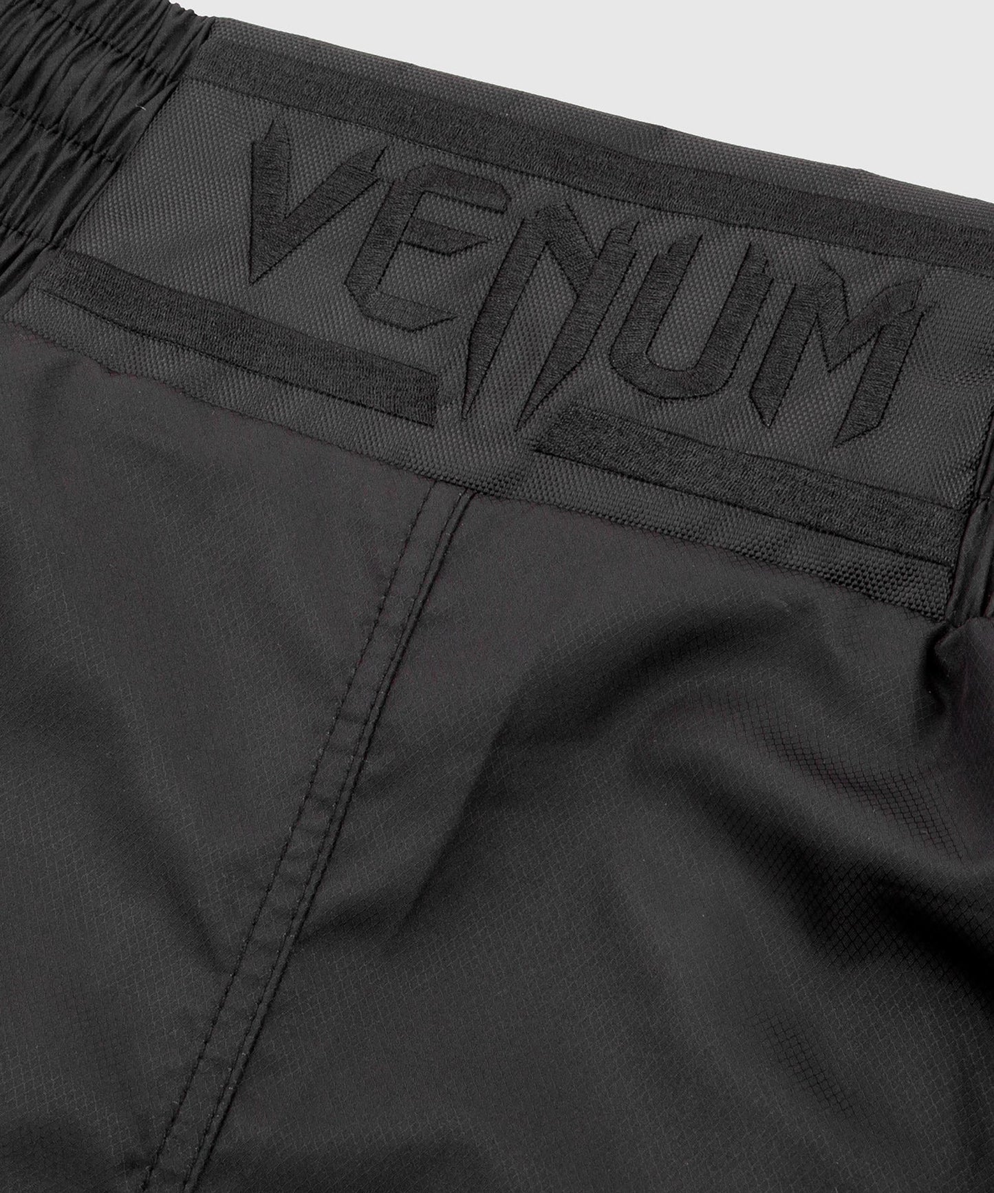 Short de boxe Venum Elite - Noir/Noir