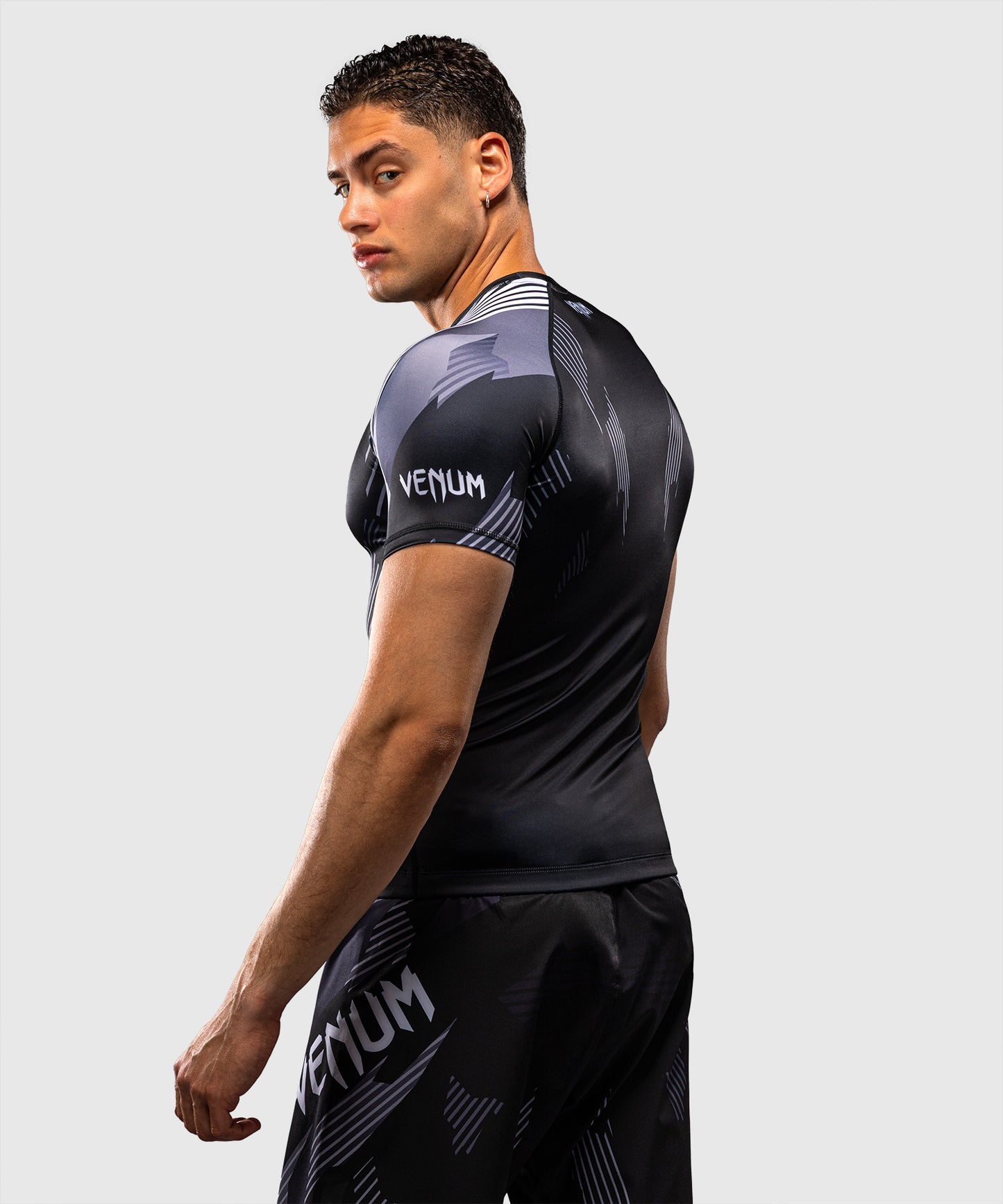Venum No-Gi 6.0 Rashguard Manga Corta - Negro/Blanco
