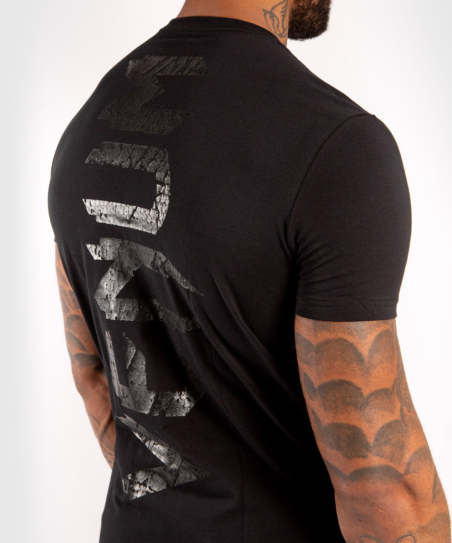 T-shirt Venum Giant - Noir/Noir
