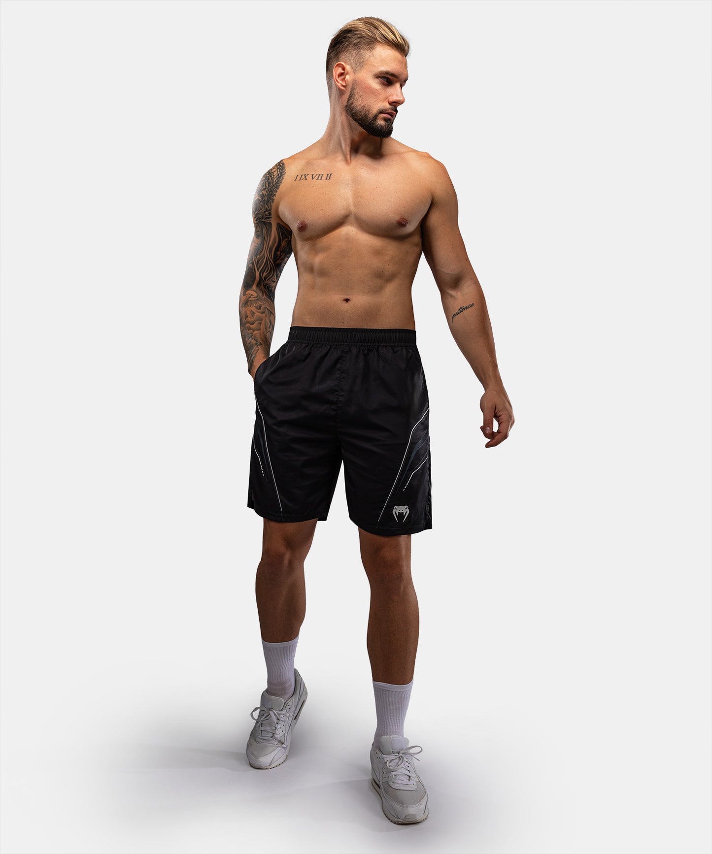 Venum Streamline Trainingsshorts – Schwarz/Weiß