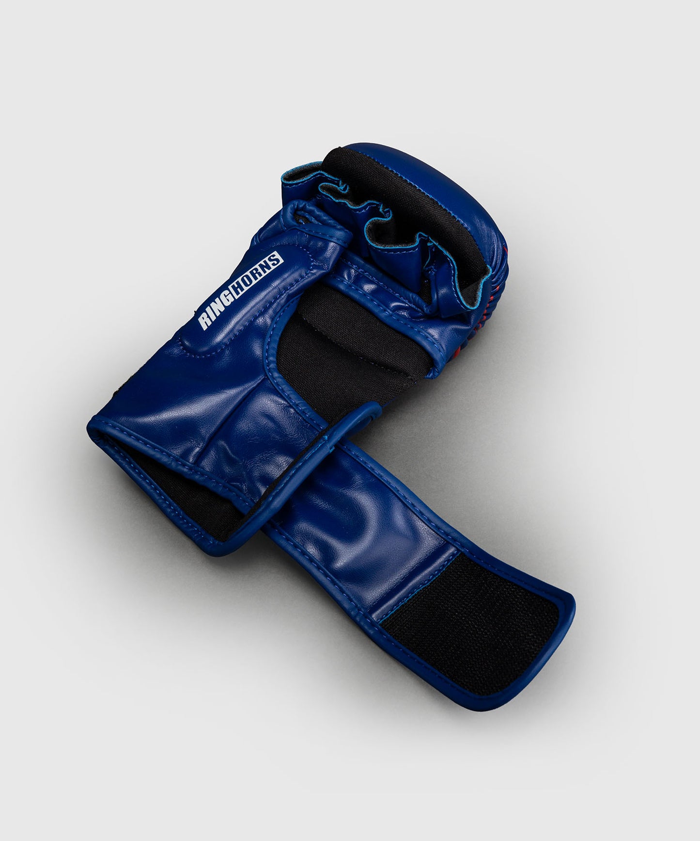 Venum Ringhorns Charger MMA-Sparring-Handschuhe - Marineblau/Rot