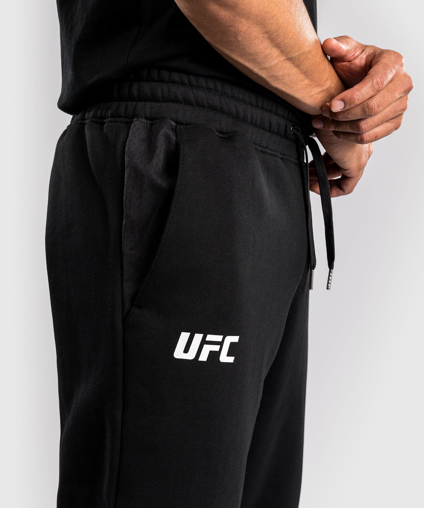 Pantalon pour Hommes UFC Fusion by Venum Replica - Noir