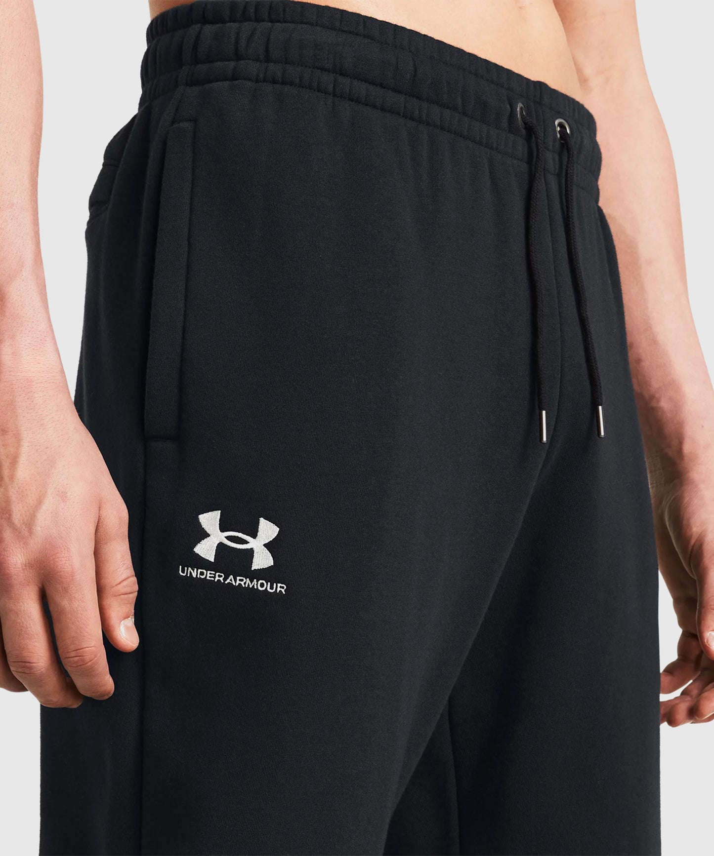 Under Armour Ua Essential Fleece Pantalone da Jogging – Nero