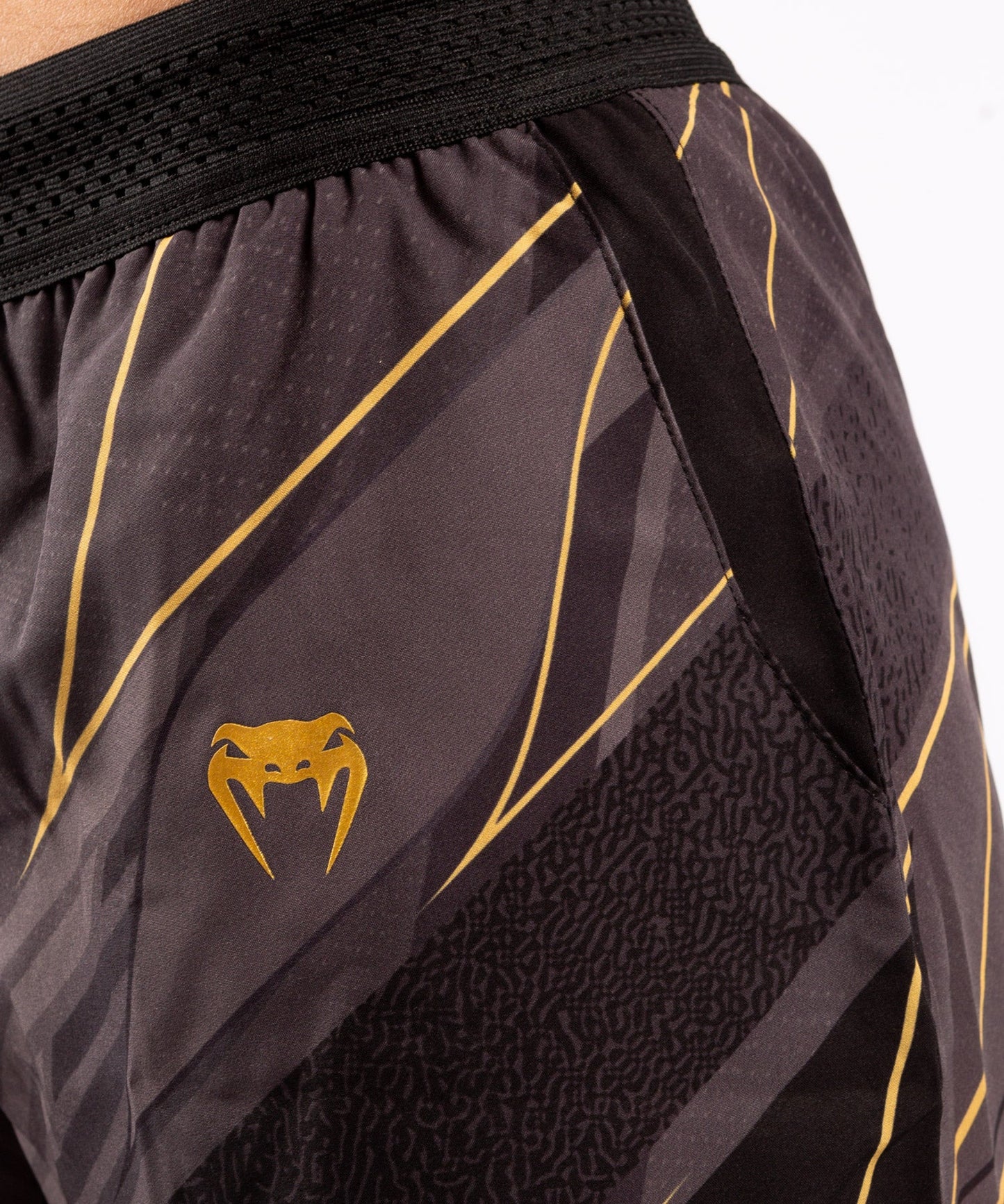 Women's UFC Venum Replica Short - Champion