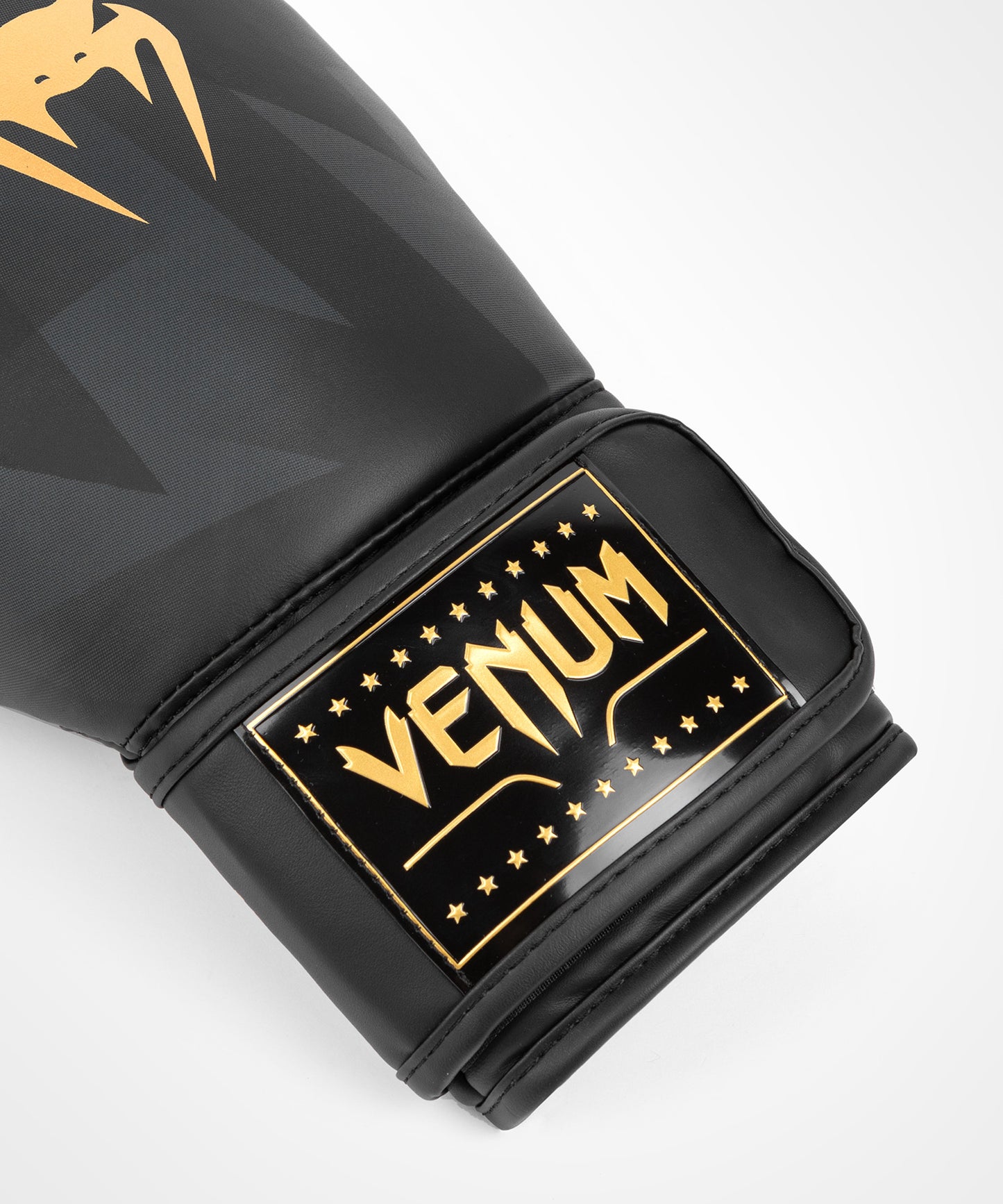 Guantes de Boxeo Venum Razor - Negro/Oro