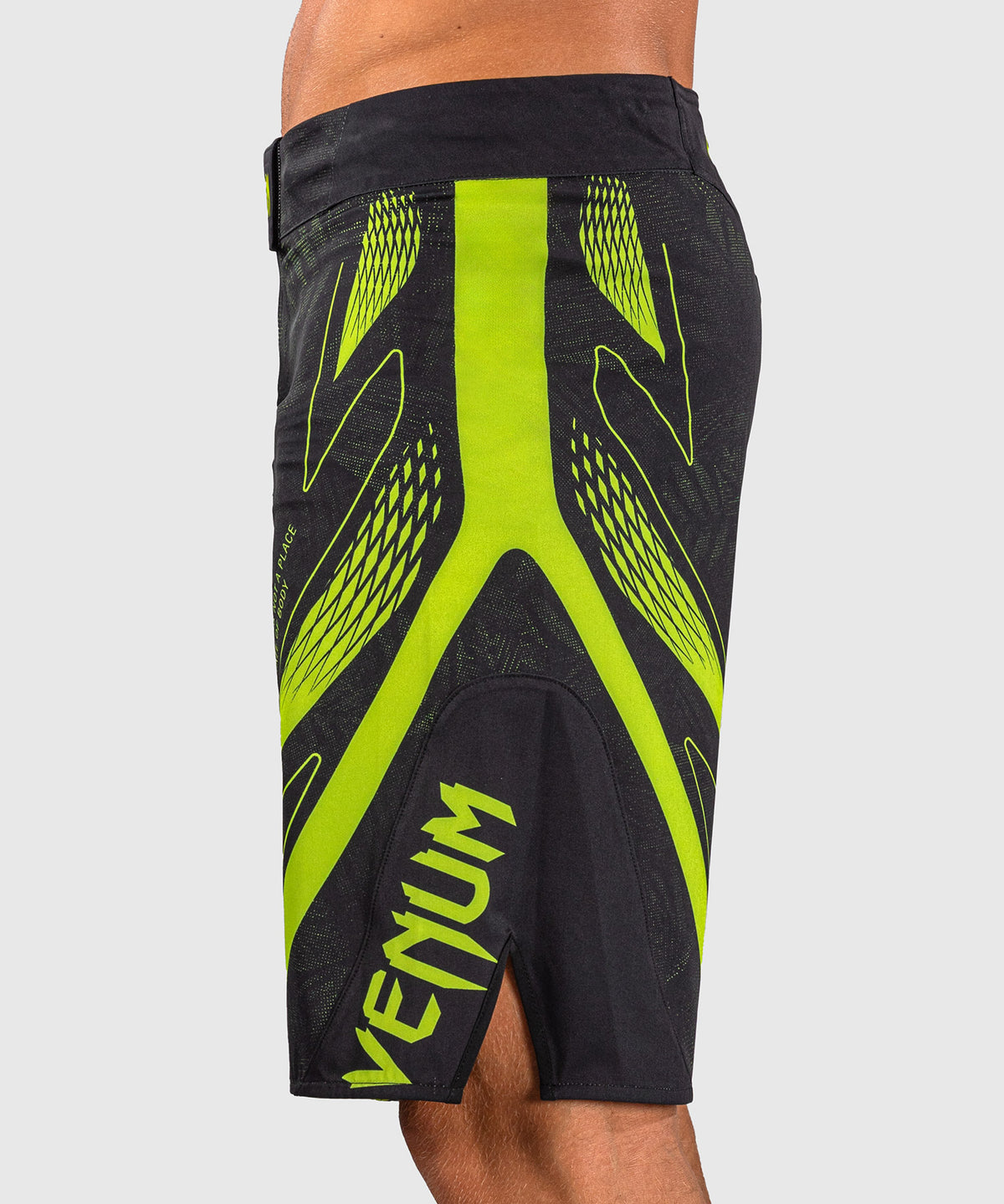 Venum Amazonia Reborn MMA-Shorts - Schwarz/Grün