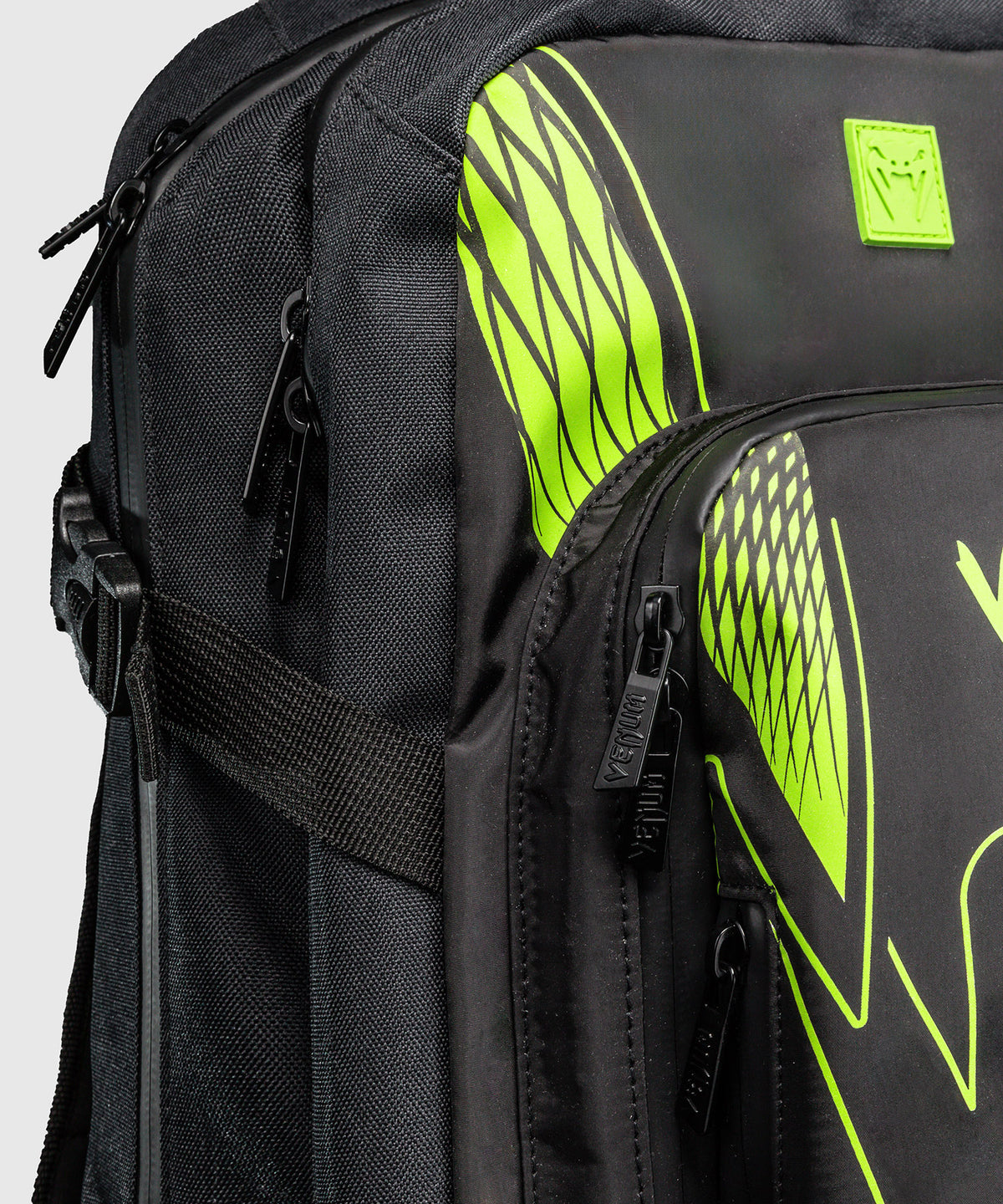 Venum Amazonia Reborn Rucksack (15-25 L) - Schwarz/Grün