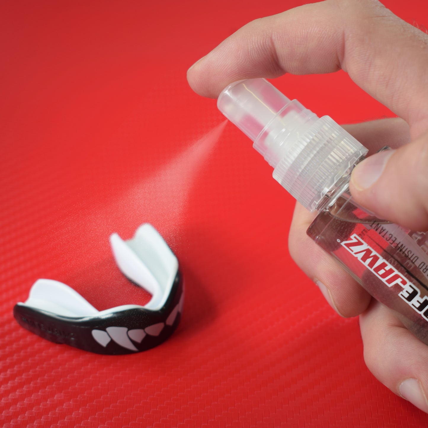 Safe Jawz Spray Desinfectante para Protector Bucal