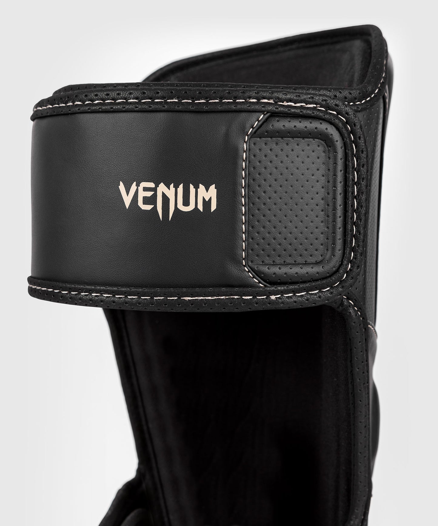 Venum Impact Evo Espinilleras - Negro