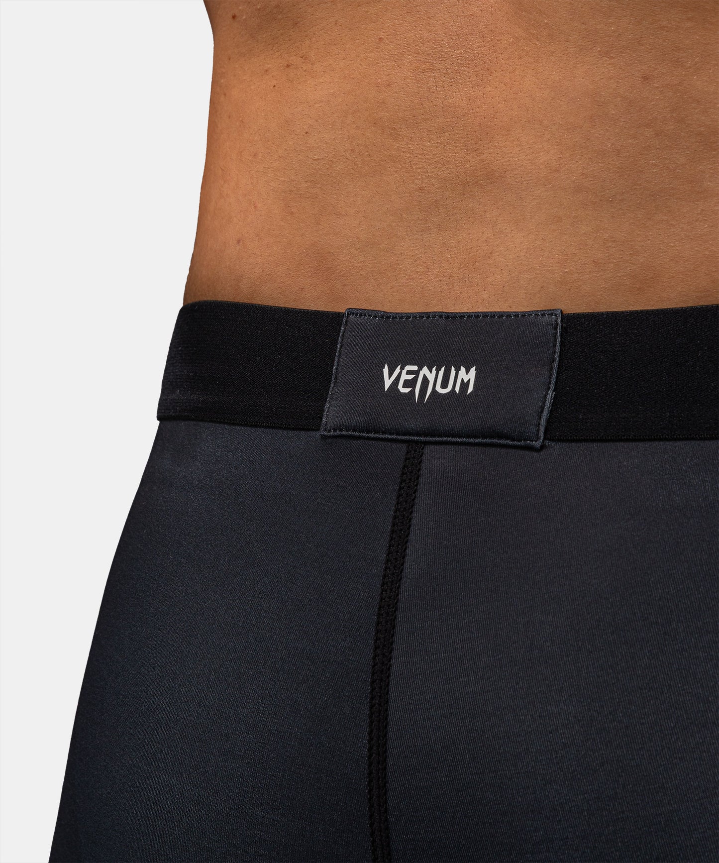 Short de Compression Venum Streamline – Noir/Blanc