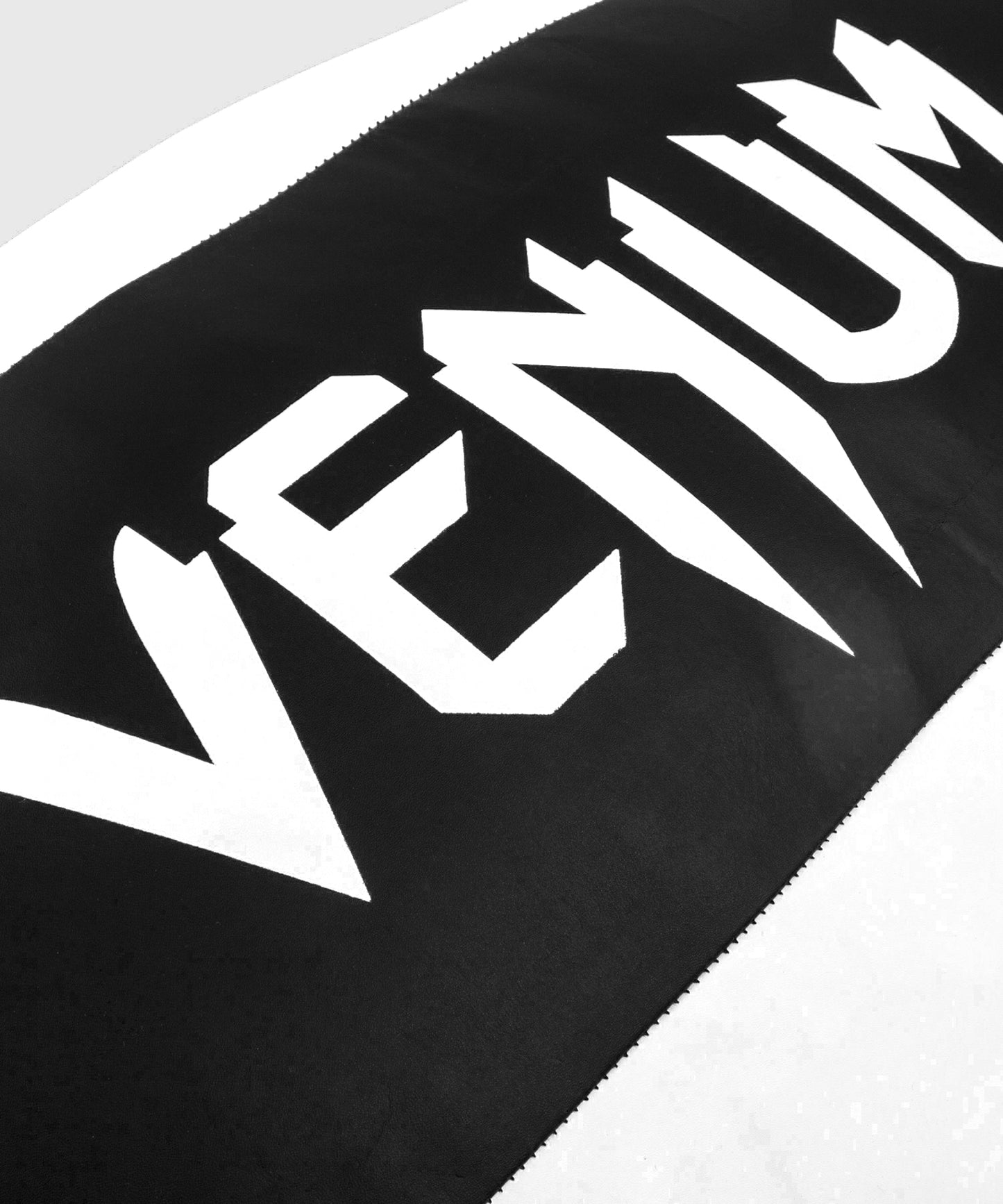 Venum Tear Drop Saco de Boxeo - Negro/Blanco