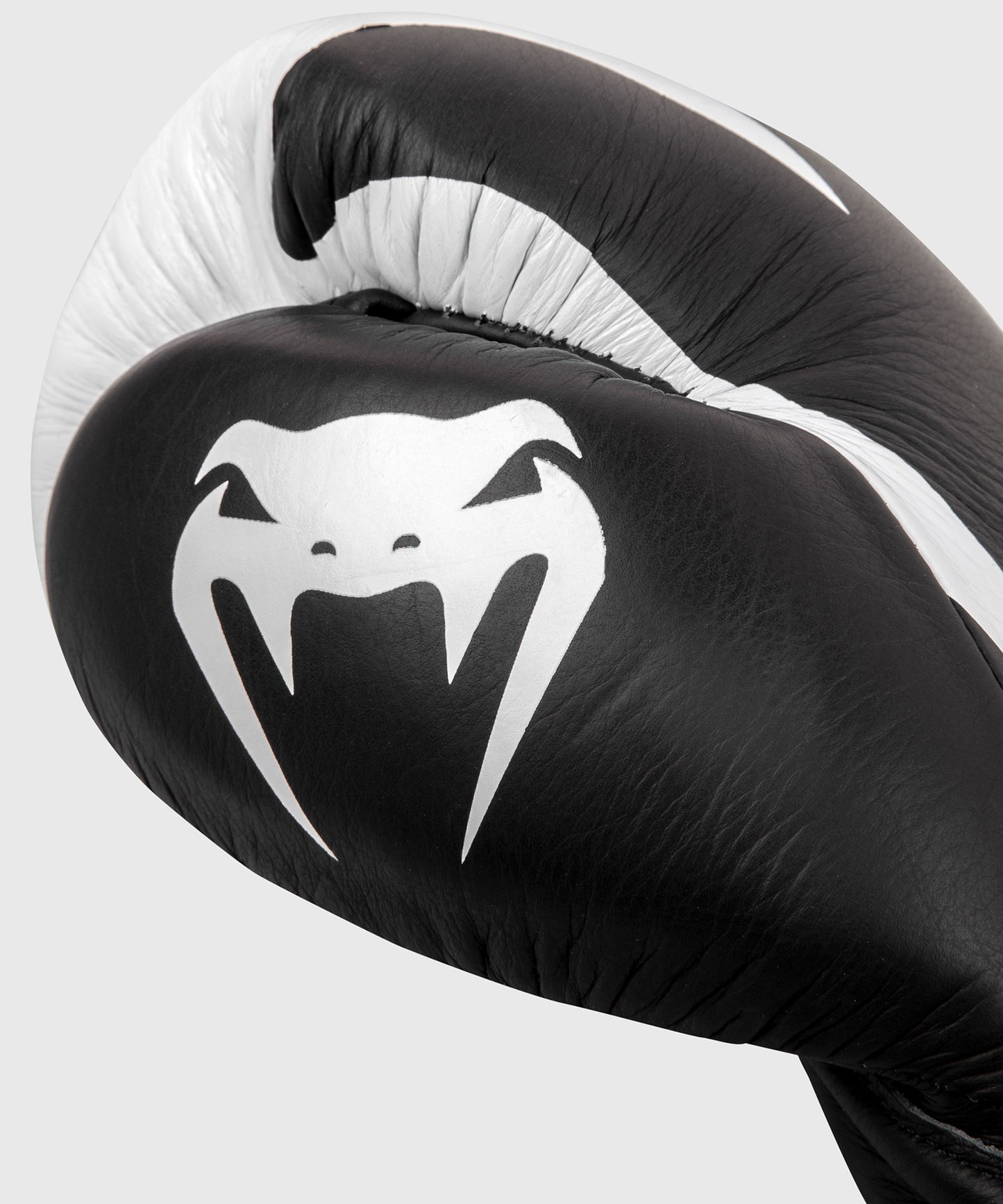 Guantoni da boxe Venum Hammer Pro con lacci - Nero/Bianco