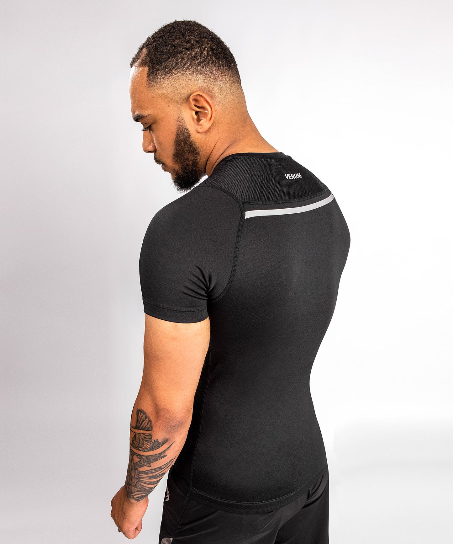 Venum Jaws 2.0 Rashguard - Kurzarm - Schwarz