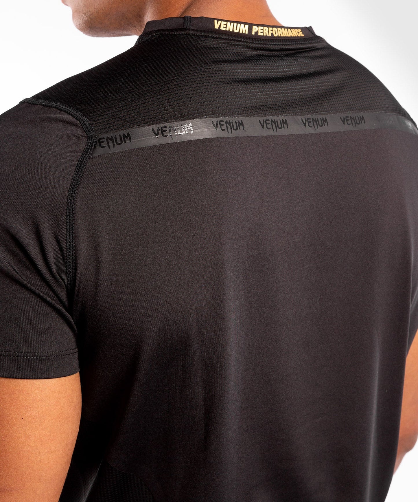 T-shirt Dry-Tech Venum Petrosyan 2.0 - Noir/Or