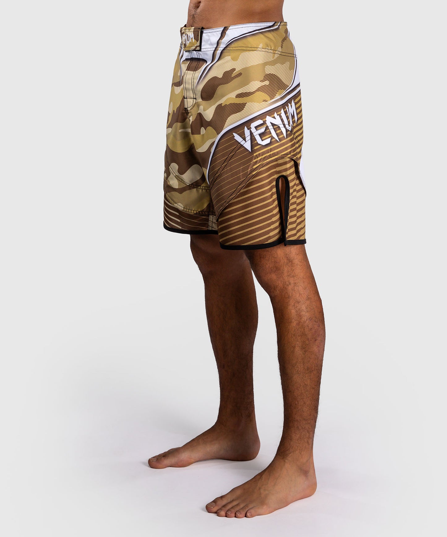 Venum Camo Hero Short de Combate - Beige Claro/Marrón