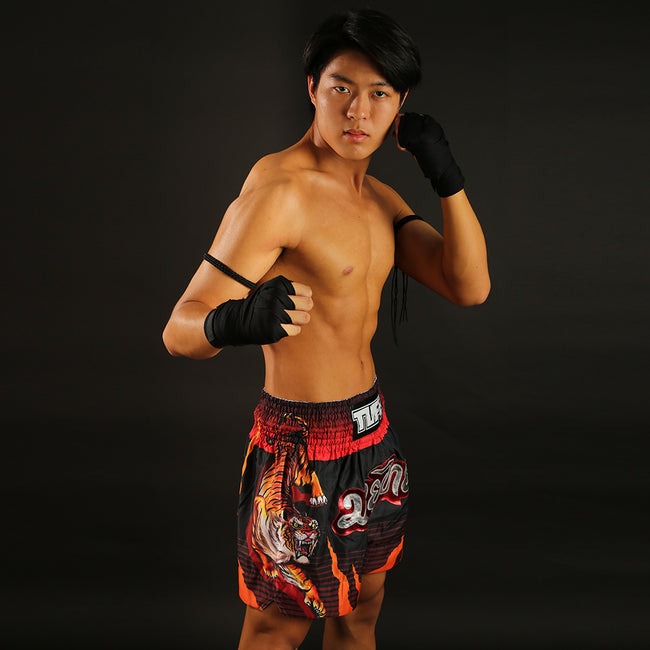 Tuff Tiger Muay Thai Shorts - Schwarz