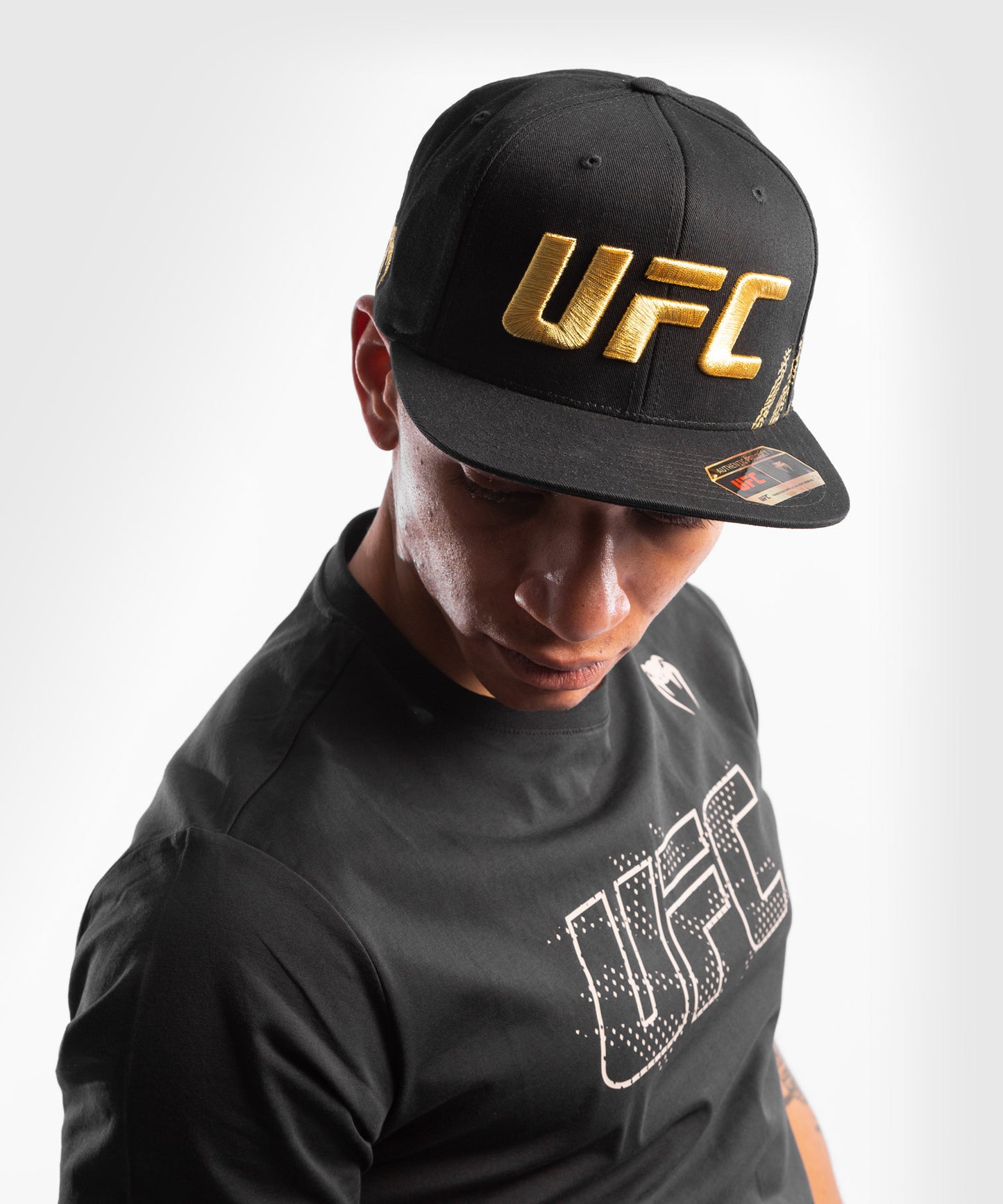 Gorra Unisex UFC Venum Authentic Fight Night Walkout - Campeón 