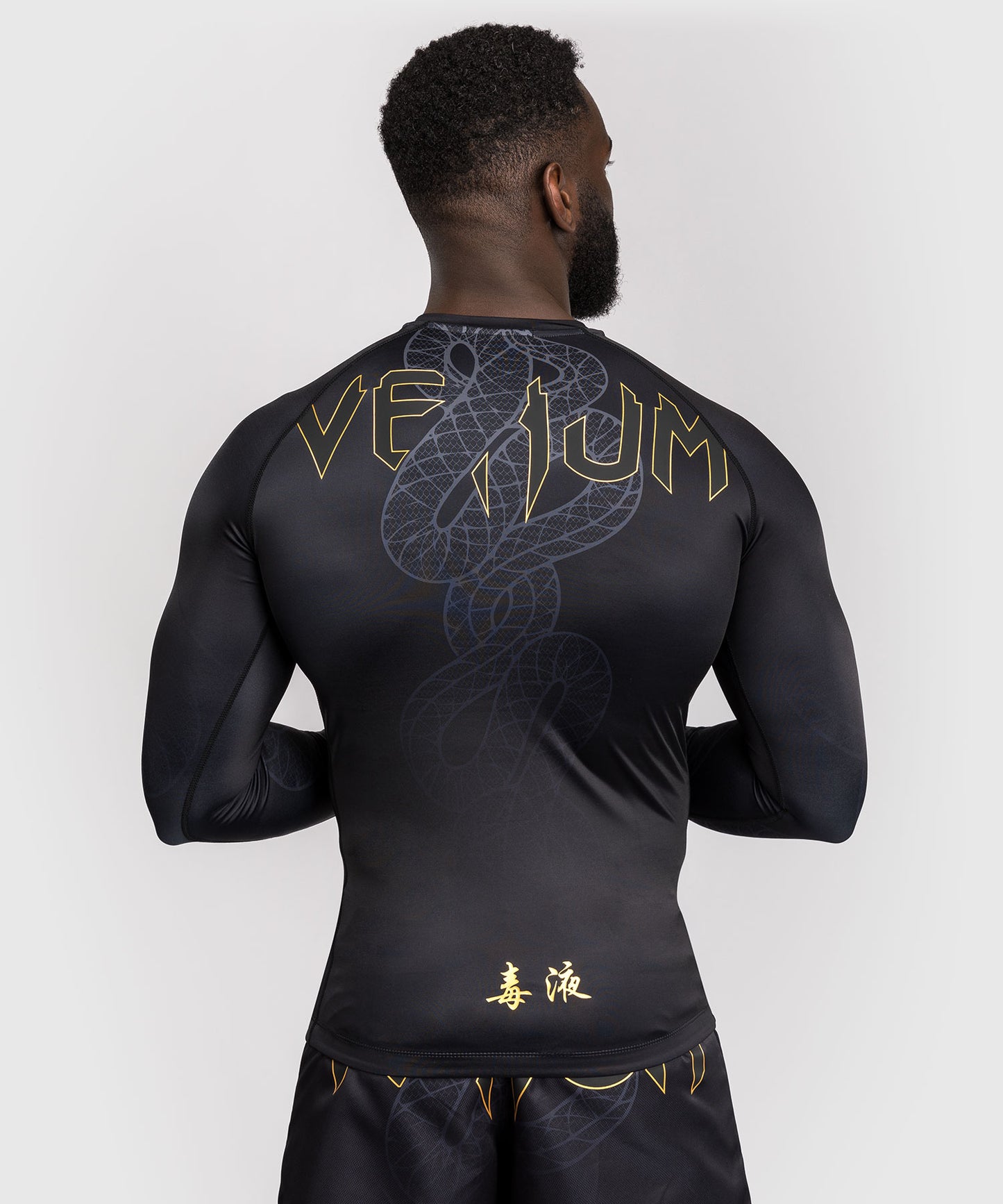 Venum Serpenti Langarm Rashguard – Schwarz/Silber/Gold
