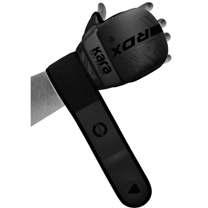 RDX F6 Kara Guantes de Sparring MMA - Negro/Negro