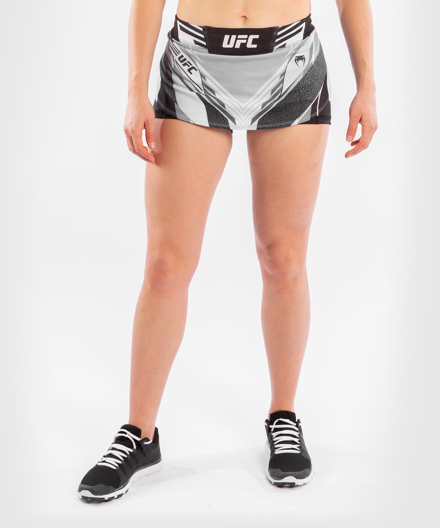 UFC Venum Authentic Fight Night Damen Skort - Weiß