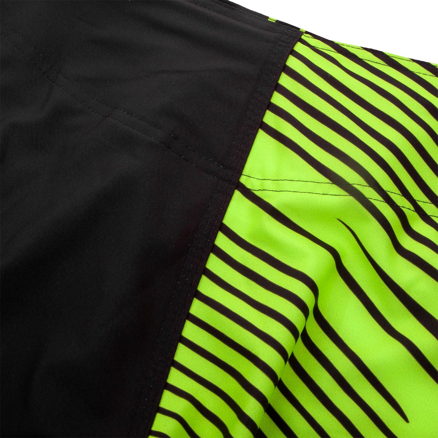 Venum Training Camp 2.0 short fightshorts - Black/Fluorescent Yellow