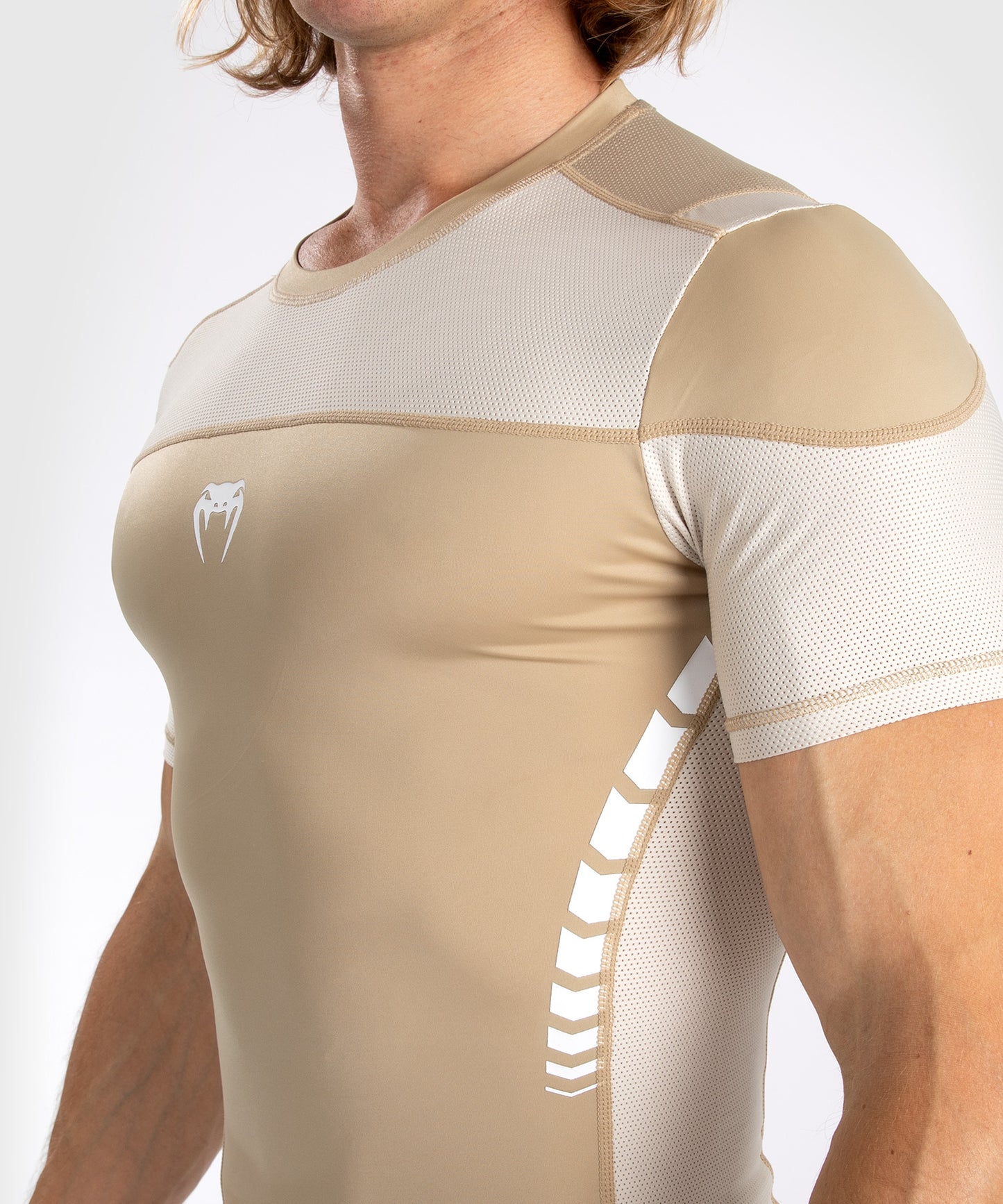 Rashguard À Manches Courtes pour Hommes Venum Tempest - Beige/Sable