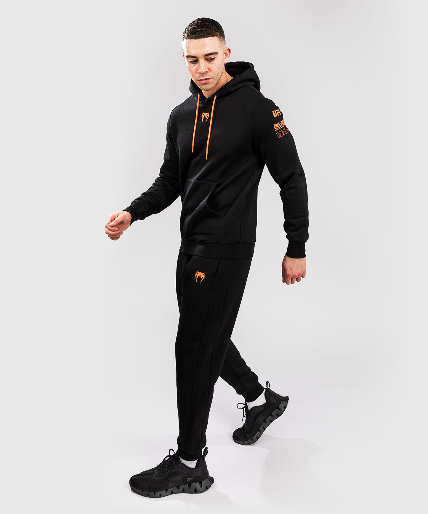 UFC Zenith by Venum Authentic Fight Week Pullover Hoodie Herren - Schwarz