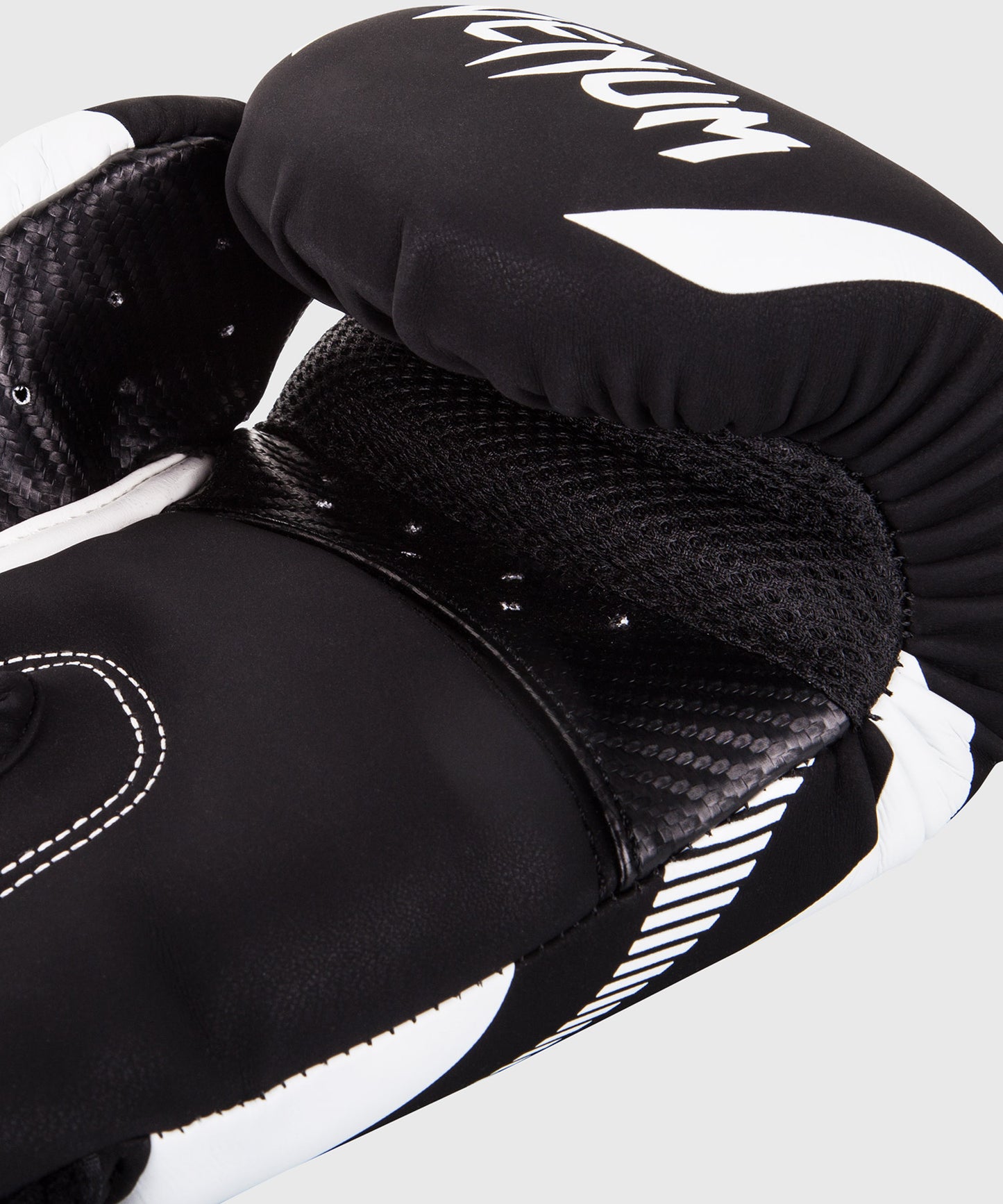 Guantes de Boxeo Venum Impact 